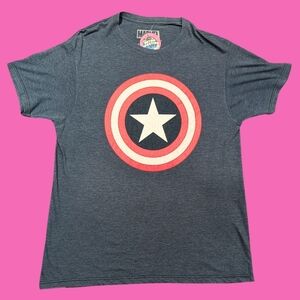 Marvel Captain America T-Shirt Size L